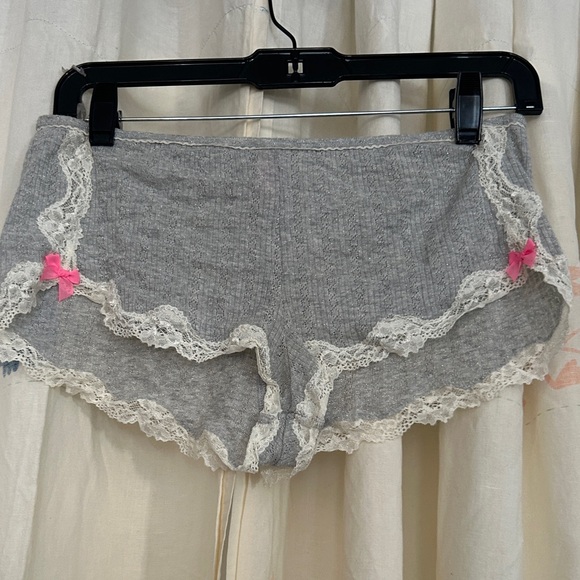 PINK Victoria's Secret Gray Chemise with Lace and Pink Bows M - Picture 2 of 6